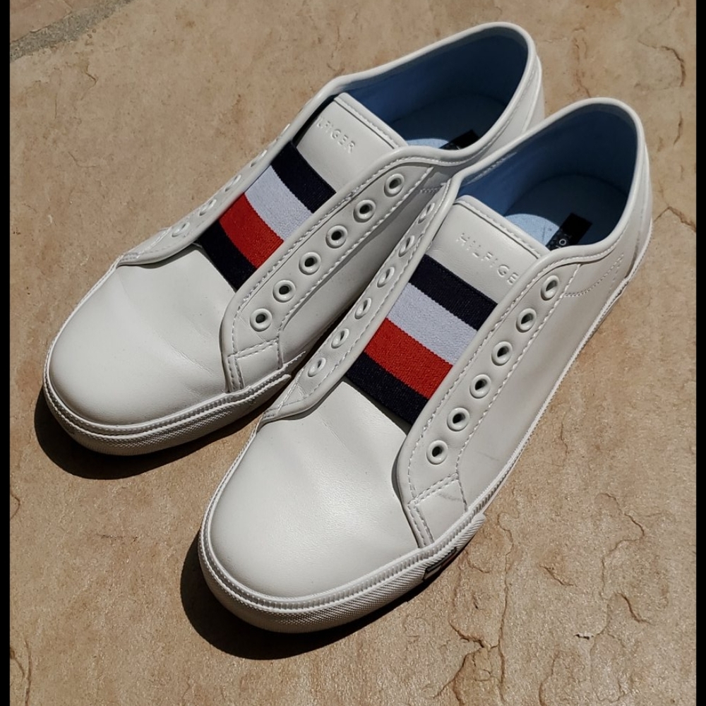 Almost new Tommy H.